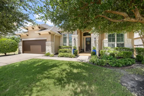 5016 Yucca Flower Lane
