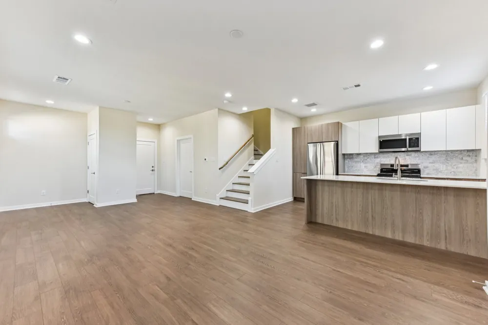 17012 Marsh Wren Pass Drive #1104D Pflugerville, TX 78660