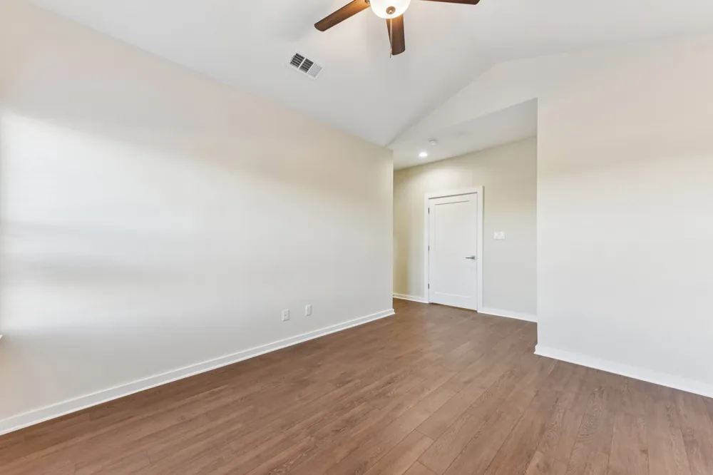 17012 Marsh Wren Pass Drive #1104D Pflugerville, TX 78660