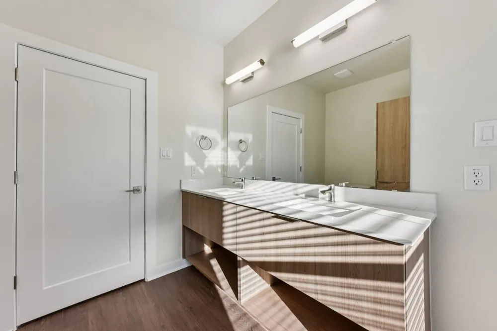 17012 Marsh Wren Pass Drive #1104C Pflugerville, TX 78660