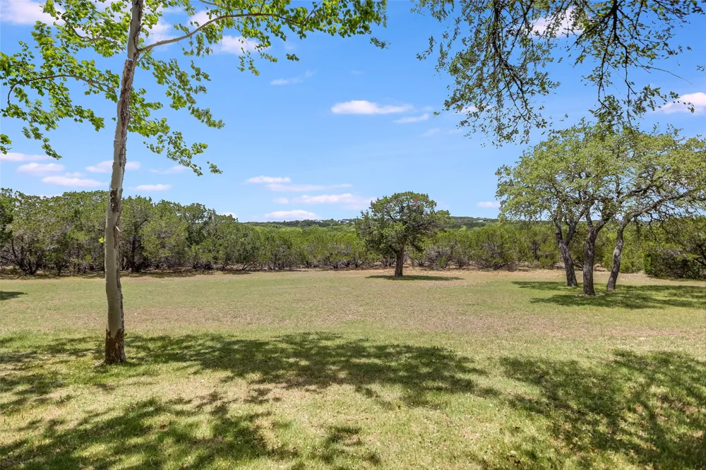 8611 Young Lane Austin, TX 78737