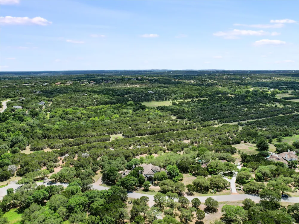 8611 Young Lane Austin, TX 78737