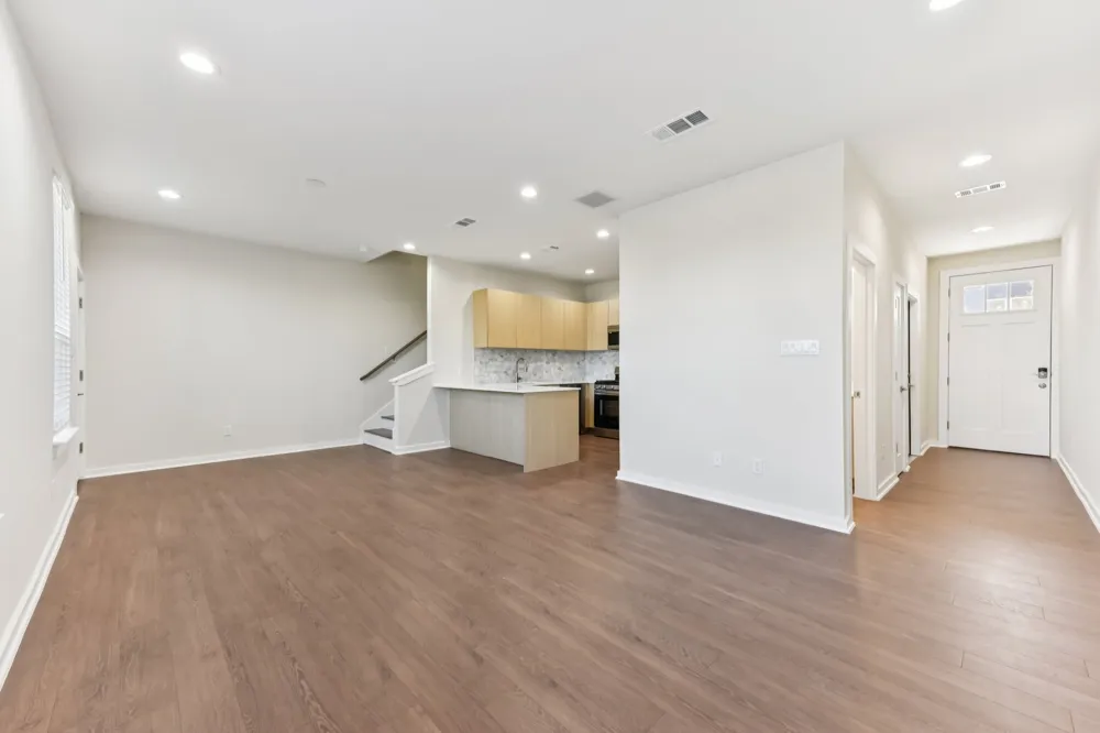 17012 Marsh Wren Pass Drive #1104B Pflugerville, TX 78660