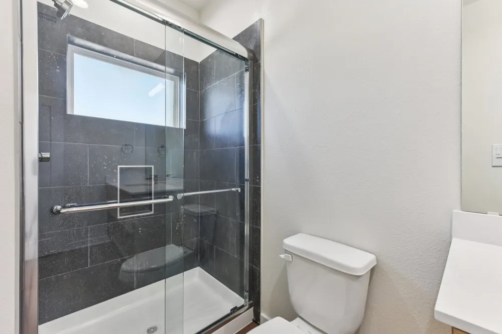 17012 Marsh Wren Pass Drive #1104B Pflugerville, TX 78660