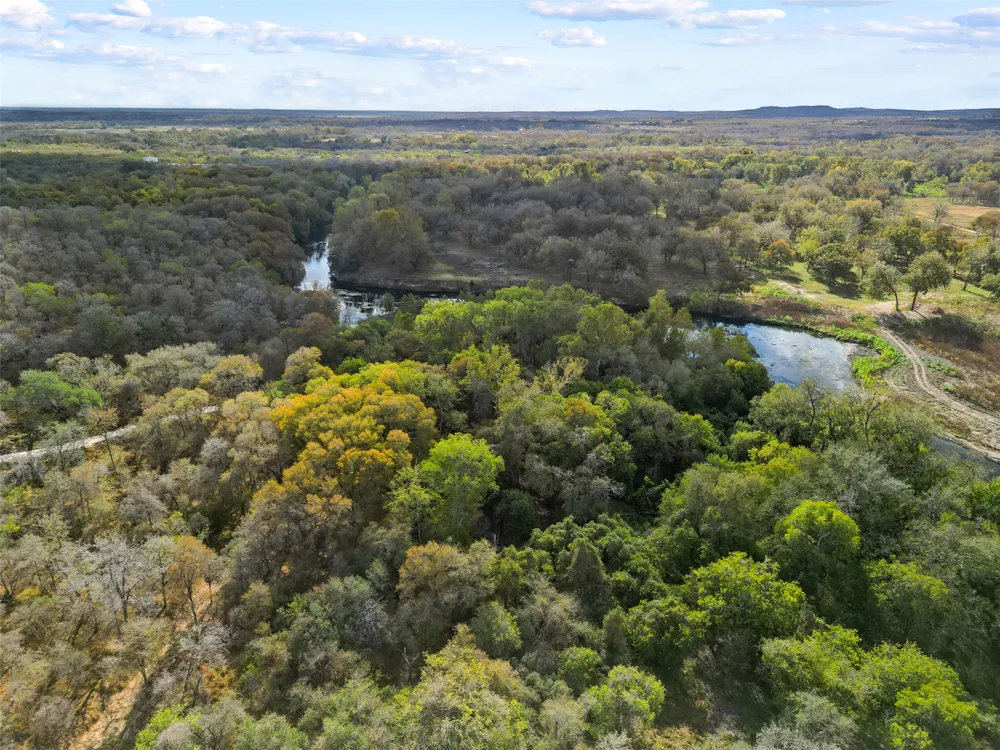 5 US Hwy 90 Alt Seguin, TX 78155