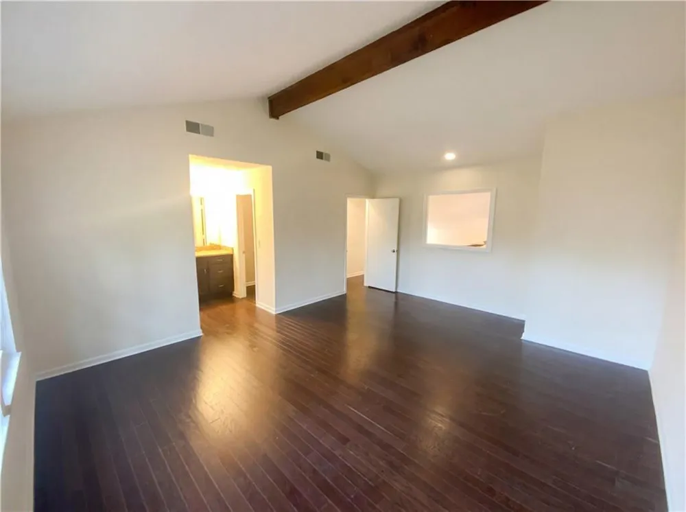 311 Quail Run Roswell, GA 30076