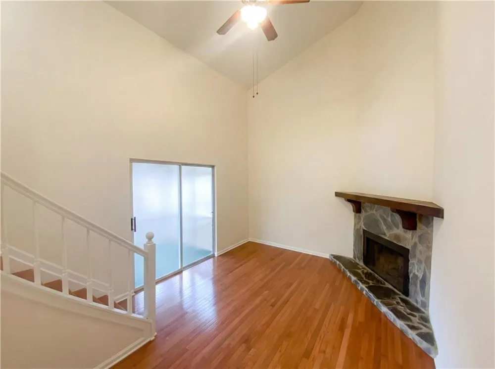 311 Quail Run Roswell, GA 30076