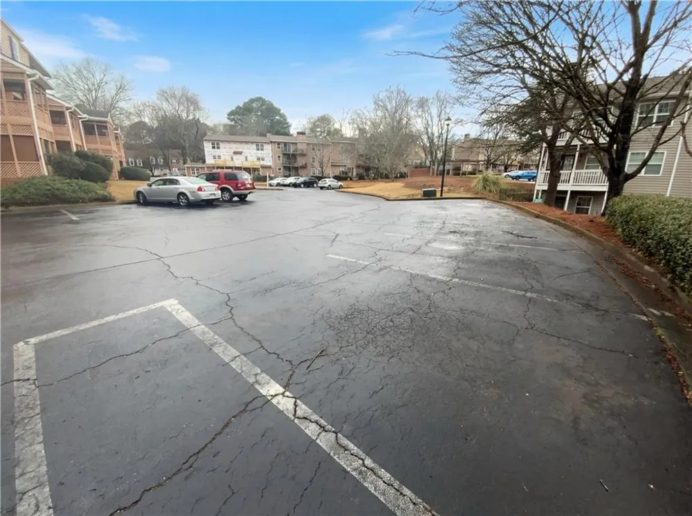 311 Quail Run Roswell, GA 30076