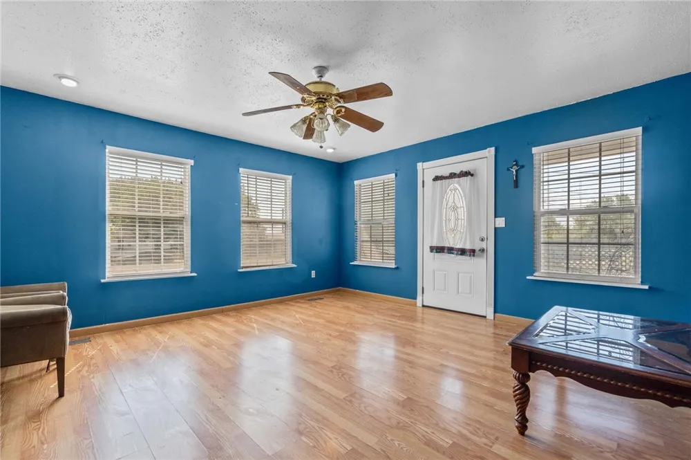 110 Belinda Lane Kyle, TX 78640