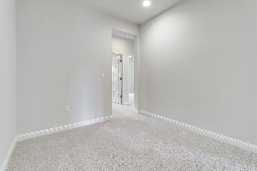 6814 E Riverside Drive #32 Austin, TX 78741