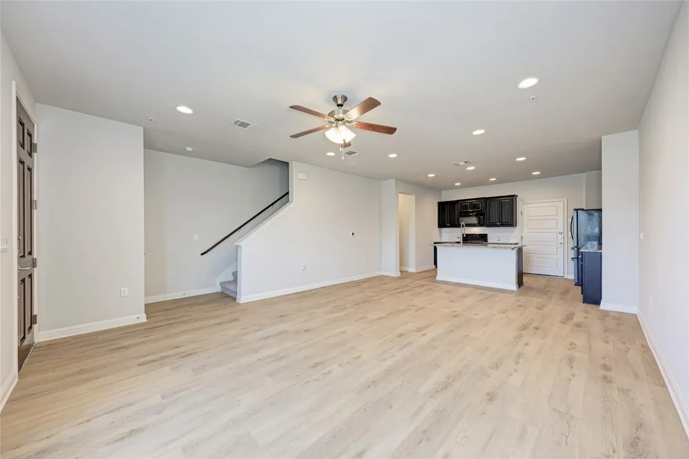 6814 E Riverside Drive #32 Austin, TX 78741