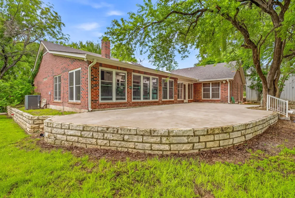 3741 County Road 2160 Iredell, TX 76649