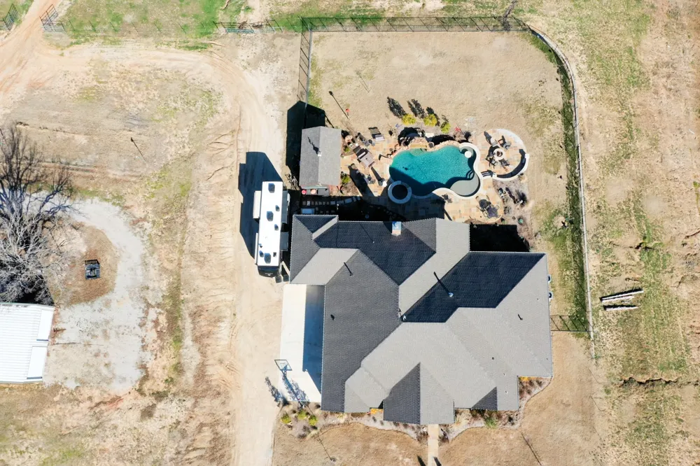 1466 County Road 1270 Alvord, TX 76225