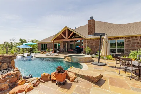 1466 County Road 1270