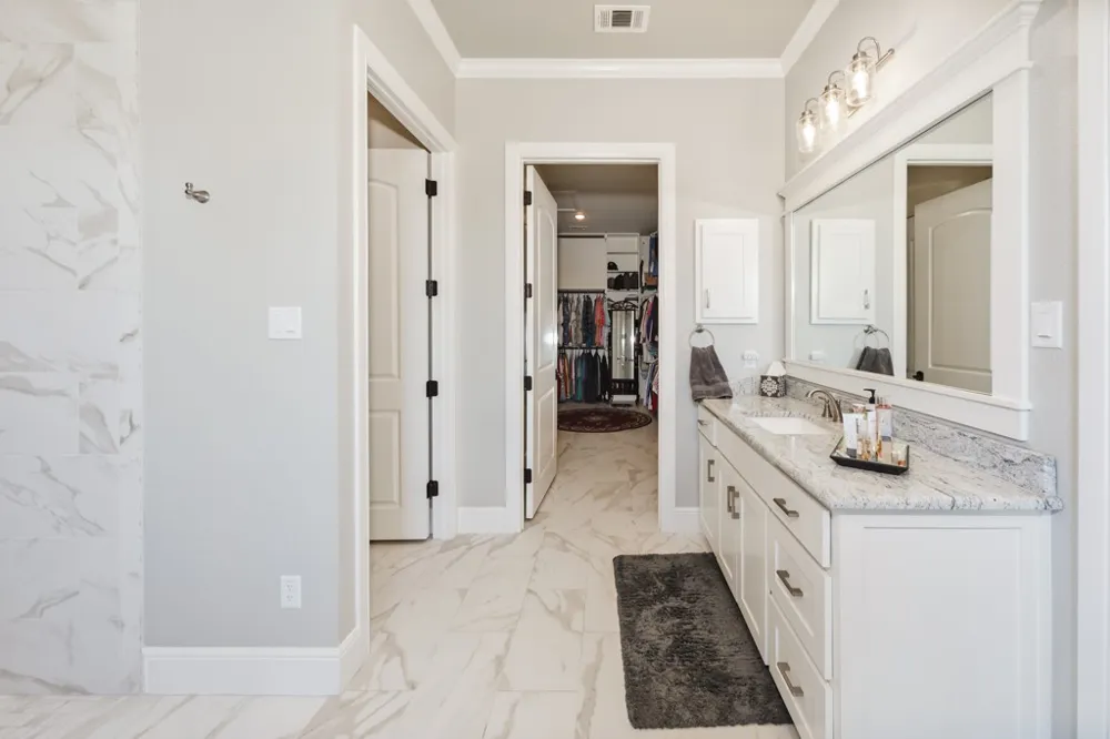 1466 County Road 1270 Alvord, TX 76225