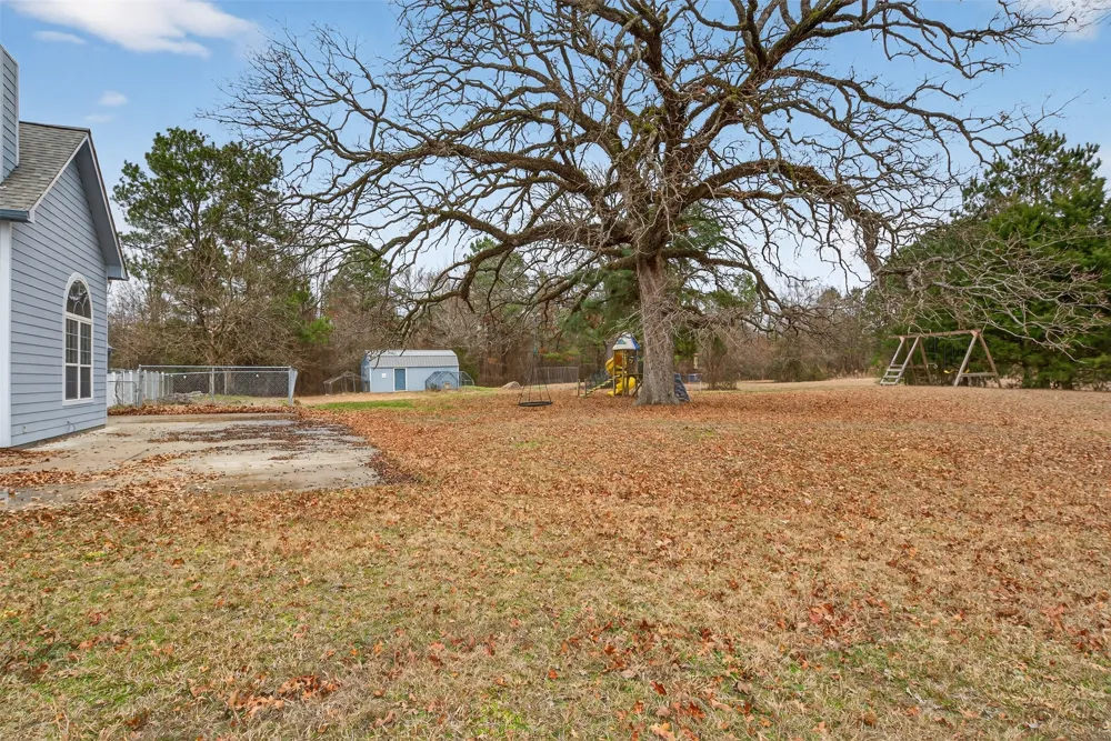 720 Haggerty Road Karnack, TX 75661