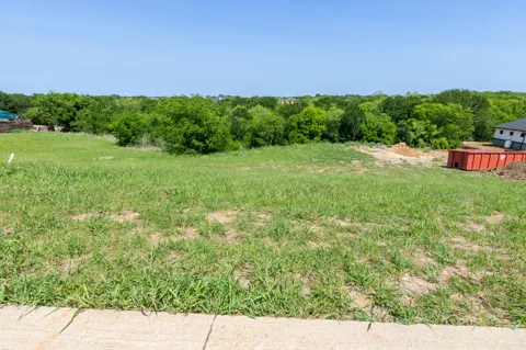 2833 Plume Court