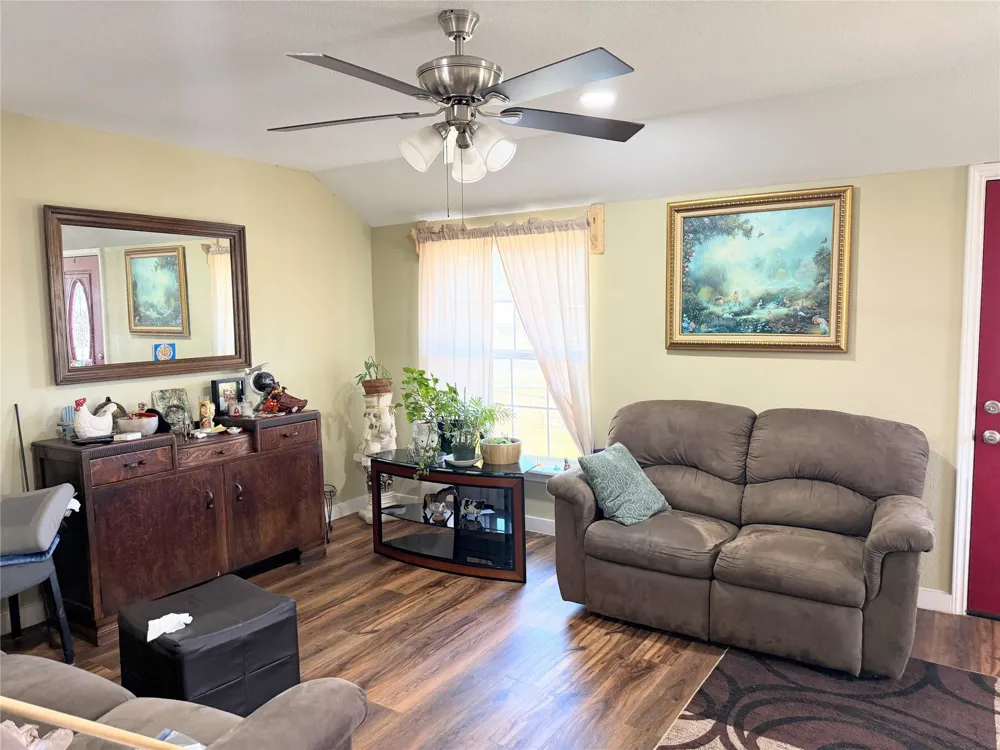 7838 Fm 937 Thornton, TX 76687
