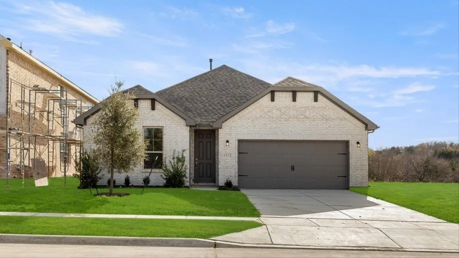 6928 Deadwood Trail