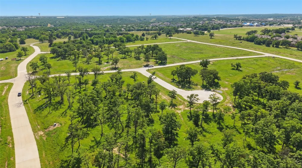 719 Sutton Lane Copper Canyon, TX 76226