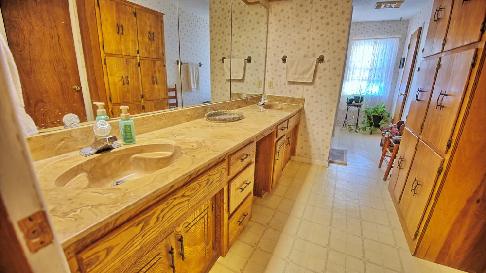 200 Louise Street Nocona, TX 76255