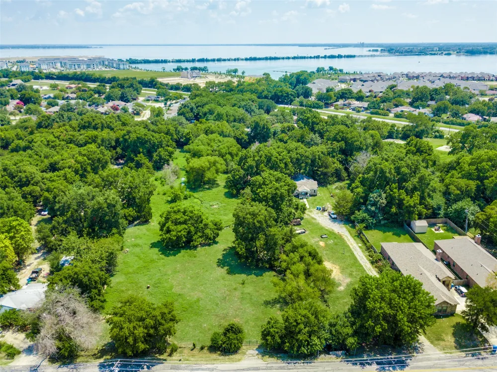 7810 Garner Road Rowlett, TX 75088