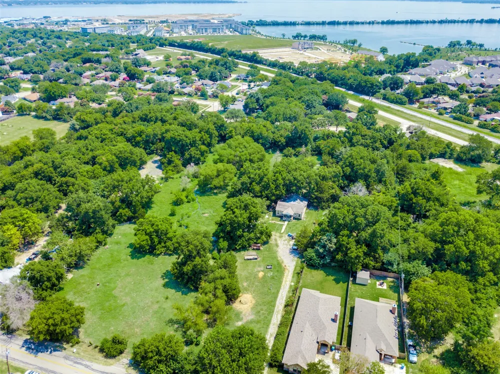 7810 Garner Road Rowlett, TX 75088