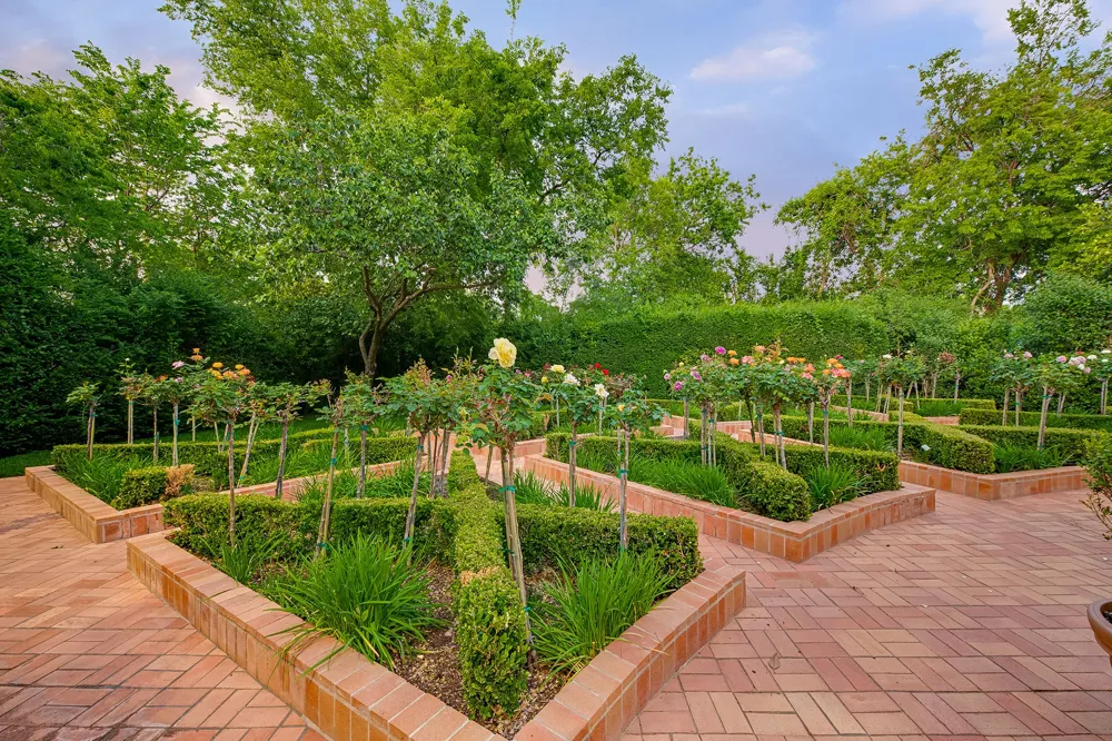 5007 Seneca Drive Dallas, TX 75209