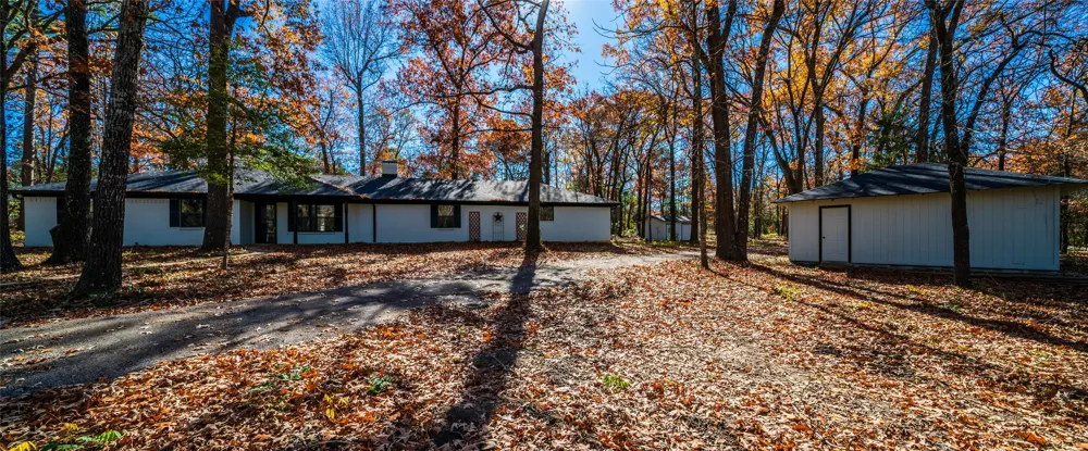 1051 County Road 2620 Mineola, TX 75773
