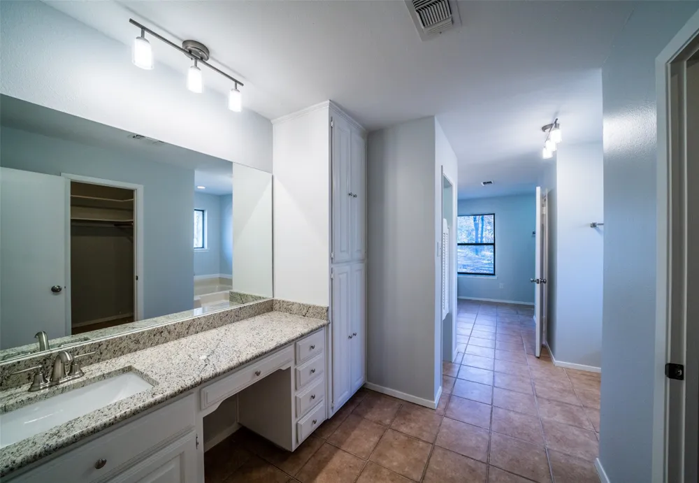 1051 County Road 2620 Mineola, TX 75773