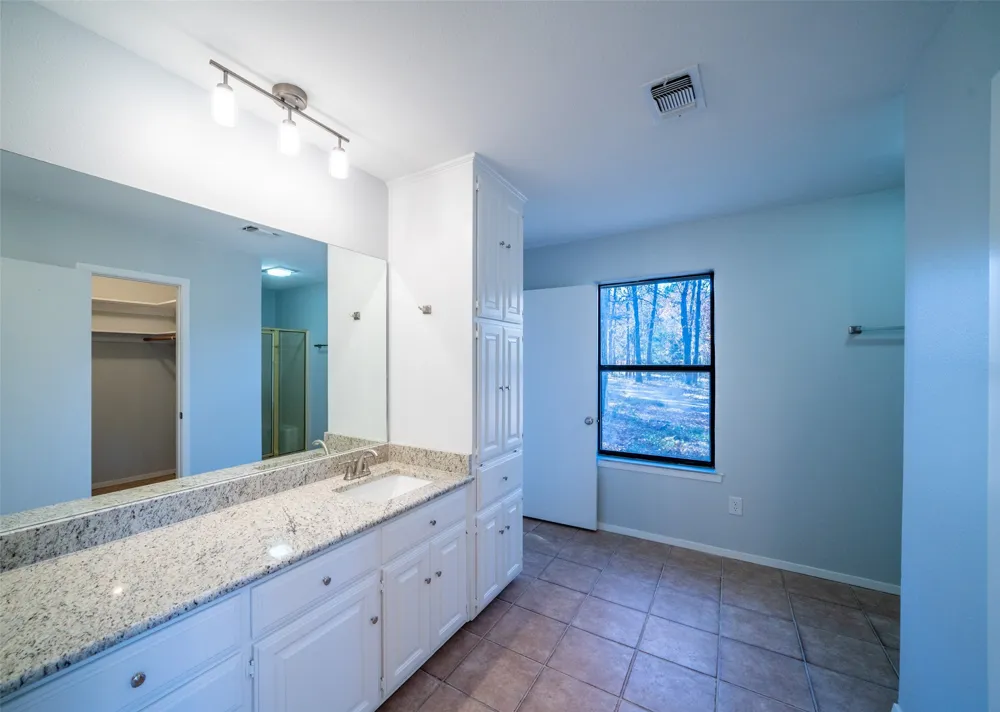 1051 County Road 2620 Mineola, TX 75773