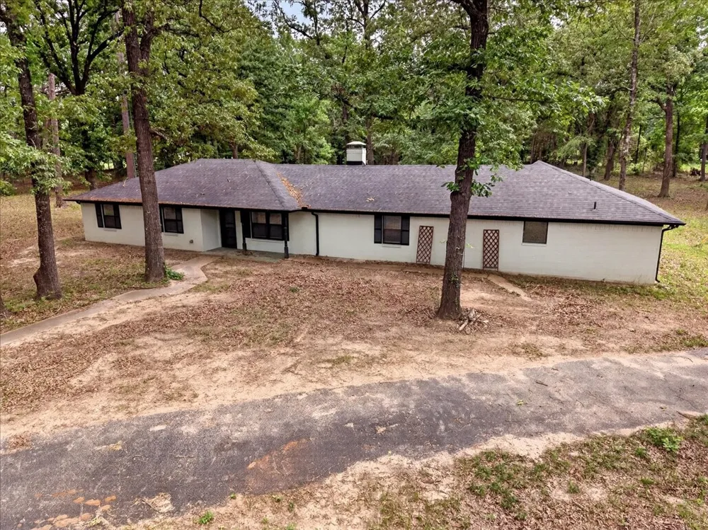 1051 County Road 2620 Mineola, TX 75773