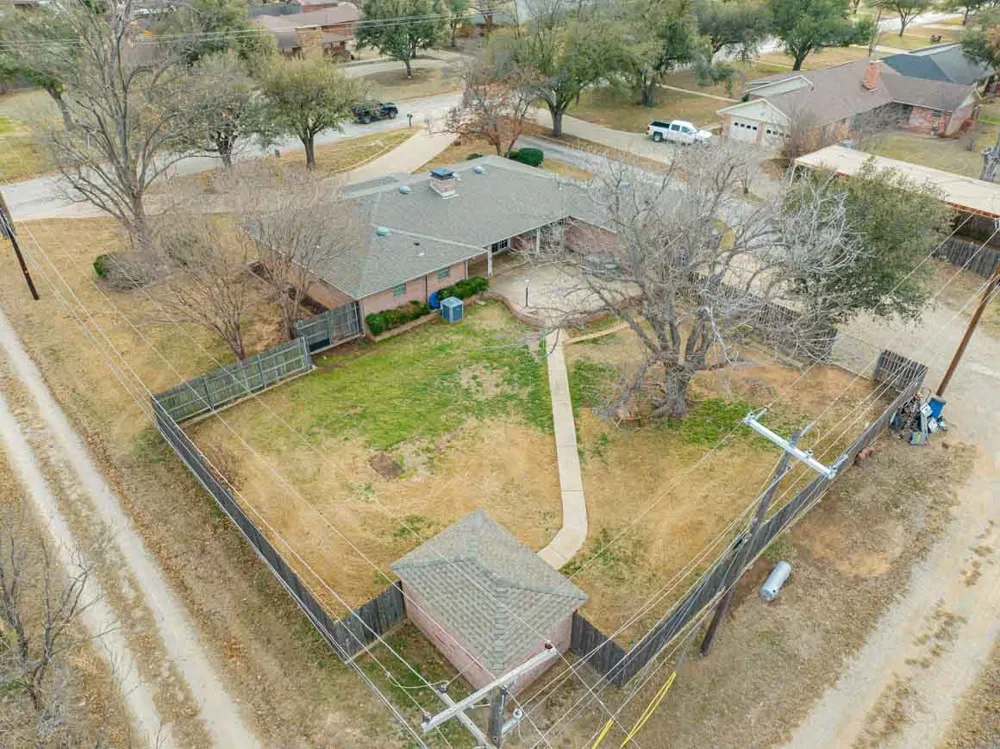 1506 W Elliott Street Breckenridge, TX 76424