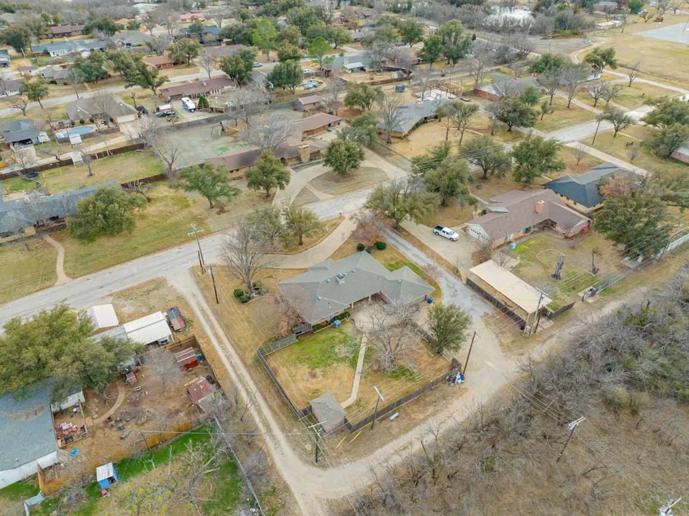 1506 W Elliott Street Breckenridge, TX 76424