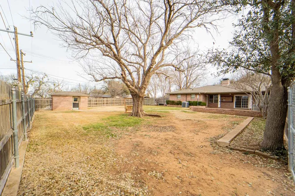 1506 W Elliott Street Breckenridge, TX 76424