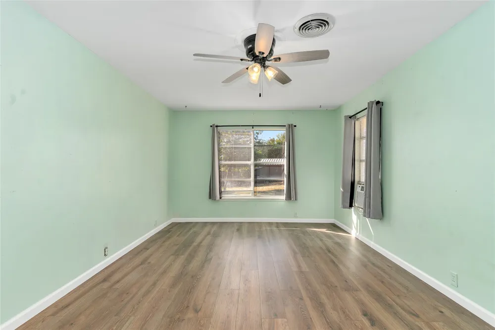 488 County Road 1600 Clifton, TX 76634