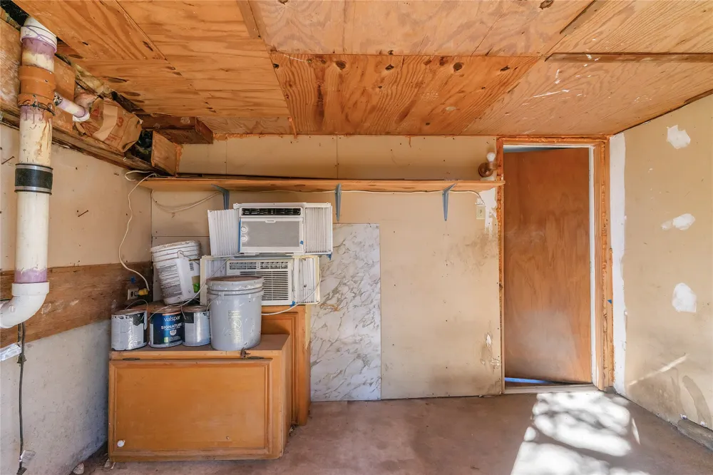 488 County Road 1600 Clifton, TX 76634