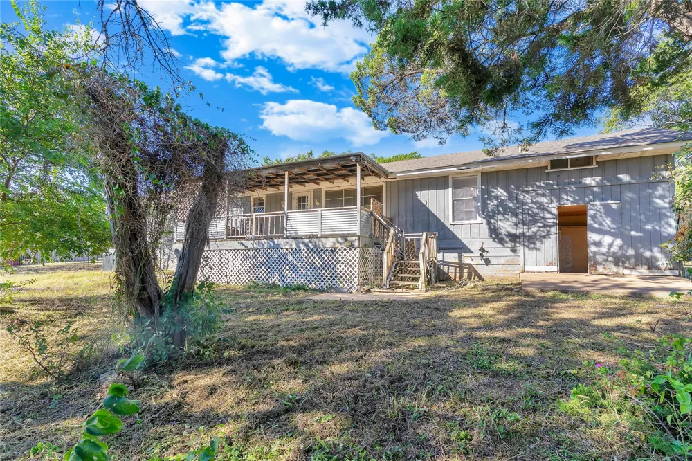 488 County Road 1600 Clifton, TX 76634