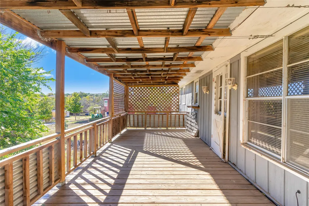 488 County Road 1600 Clifton, TX 76634