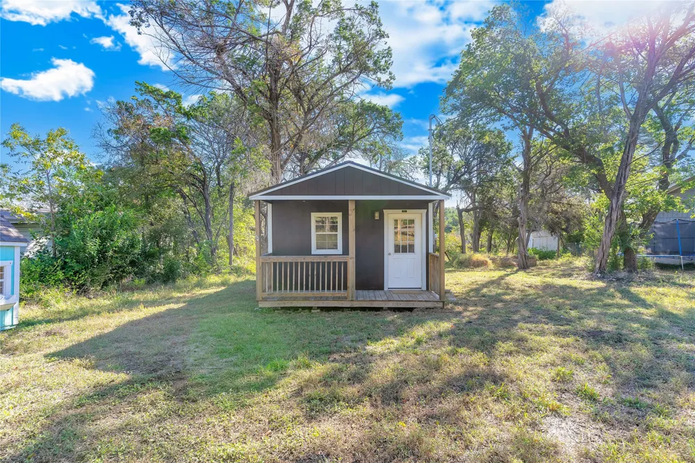 488 County Road 1600 Clifton, TX 76634