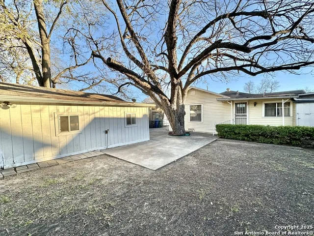 227 Cavalier Ave San Antonio, TX 78225