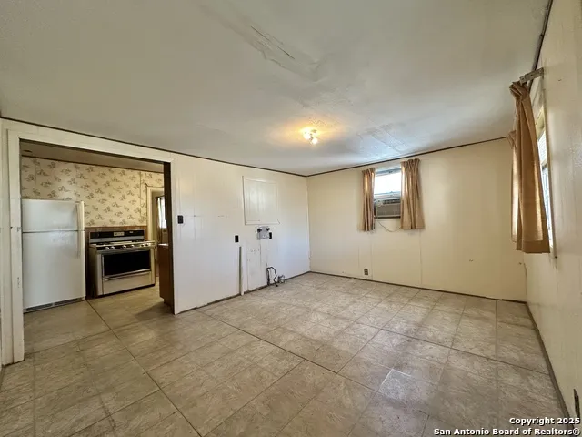 227 Cavalier Ave San Antonio, TX 78225