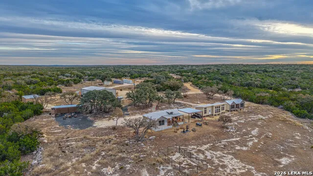 15019 County Road 310 Rocksprings, TX 78880