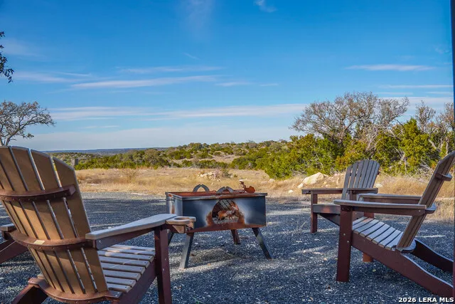 15019 County Road 310 Rocksprings, TX 78880