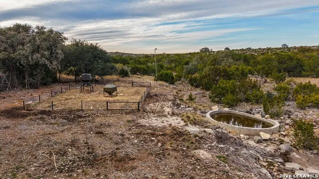 15019 County Road 310 Rocksprings, TX 78880