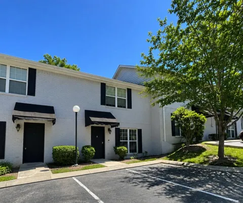 1126 Maple Tree Lane