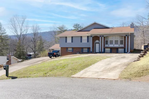 317 Shady Crest Drive