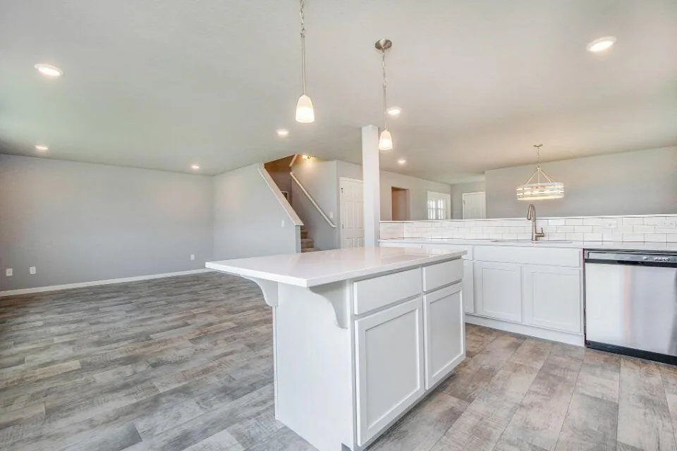 18370 Loganwood Trail Pennfield Charter Township, MI 49014