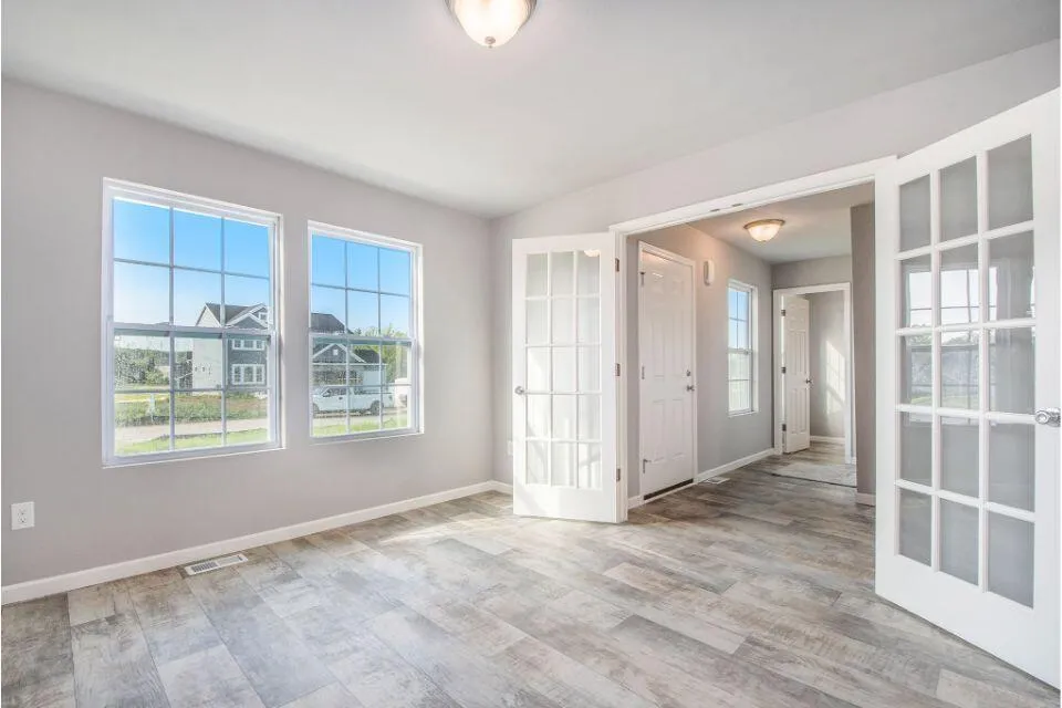 18370 Loganwood Trail Pennfield Charter Township, MI 49014