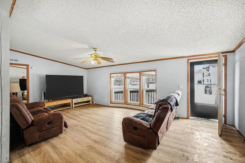 147 E Elm Street Unknown, MI 48831